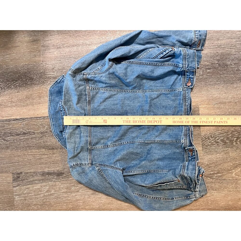 Old Navy Classic Medium Wash Denim Trucker Jacket Women's Size medium - Picture 4 of 9